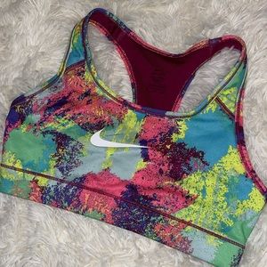 Nike women’s sports bra